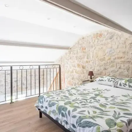 Remarquable T3 Proche Plages